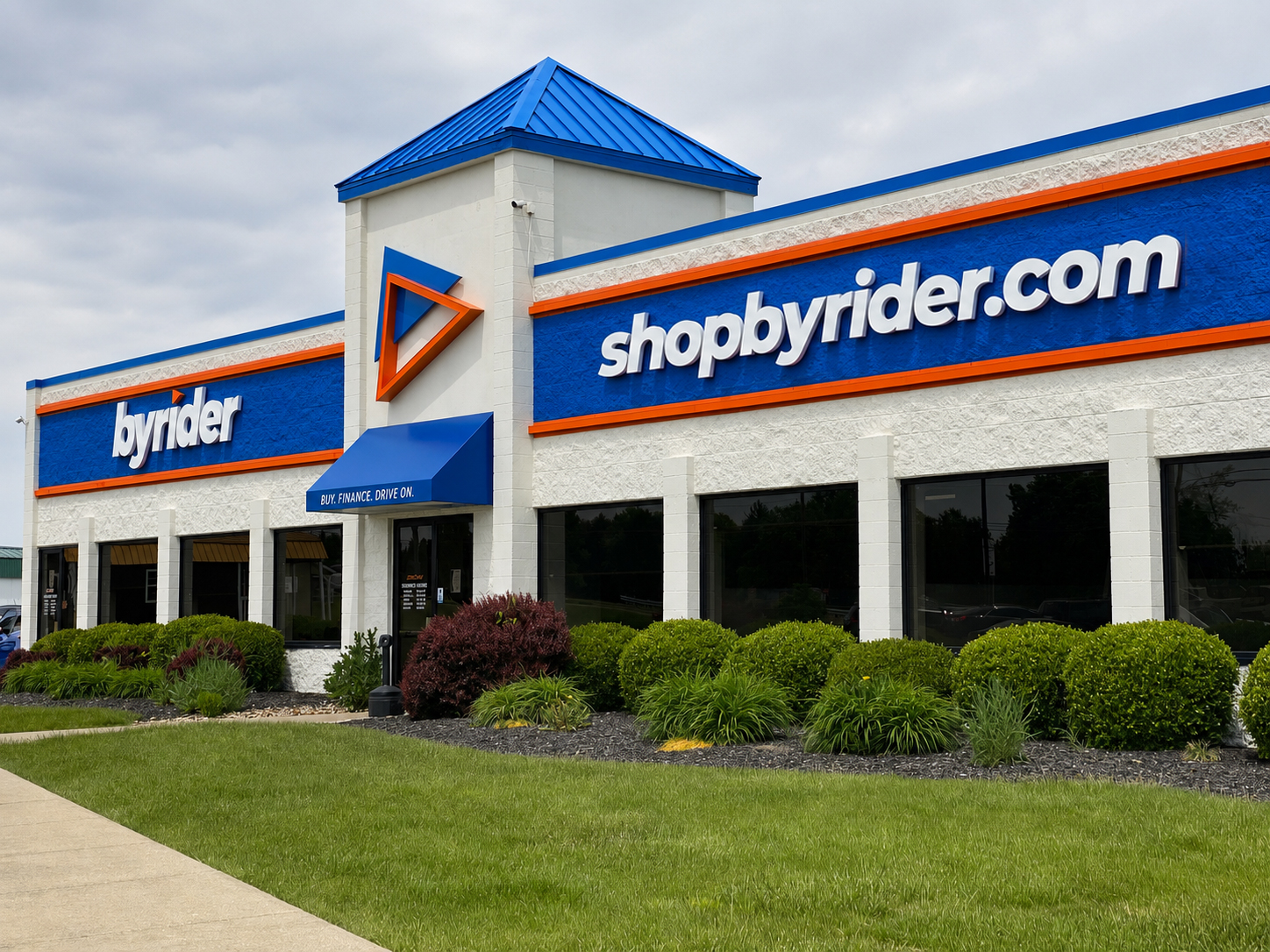 Byrider dealership storefront with shopbyrider.com signage in Ohio